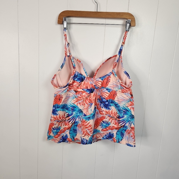 Catalina Pink Tropical Floral Tankini Swim Top Only Swimsuit Underwire Large - Picture 2 of 5